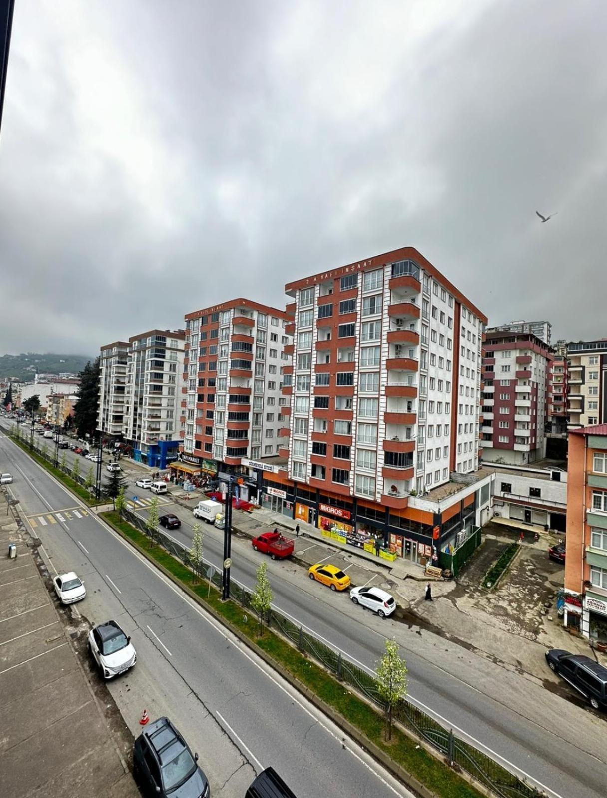 Bazalt Apart Hotel Trabzon Bagian luar foto