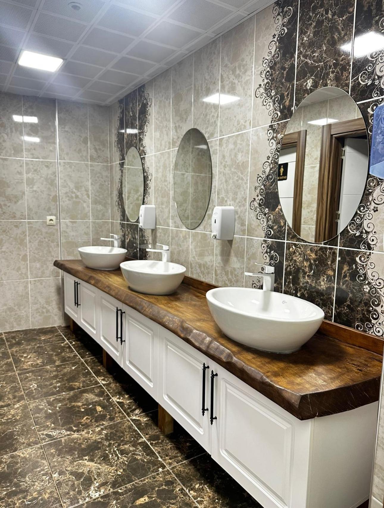 Bazalt Apart Hotel Trabzon Bagian luar foto