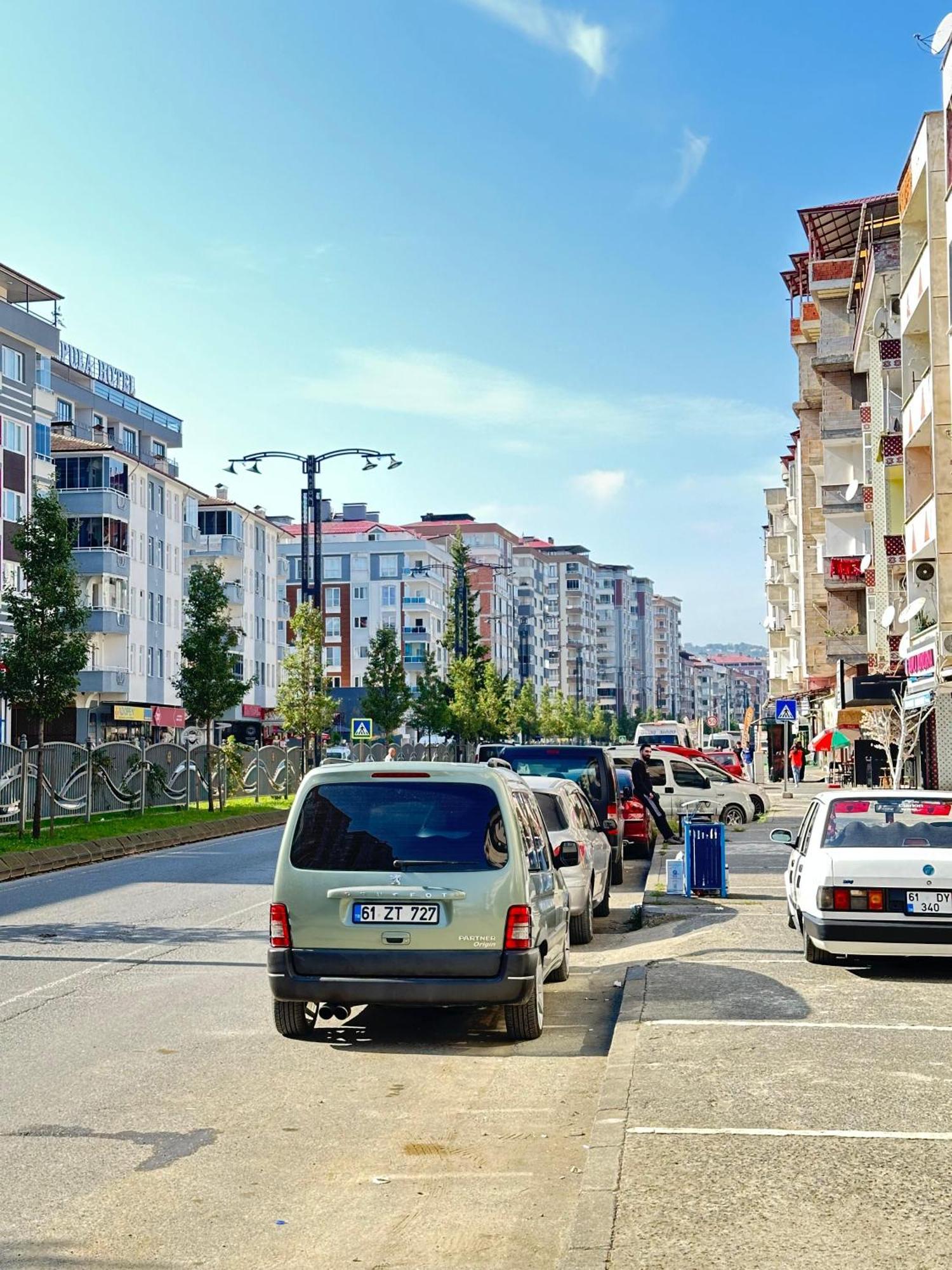 Bazalt Apart Hotel Trabzon Bagian luar foto